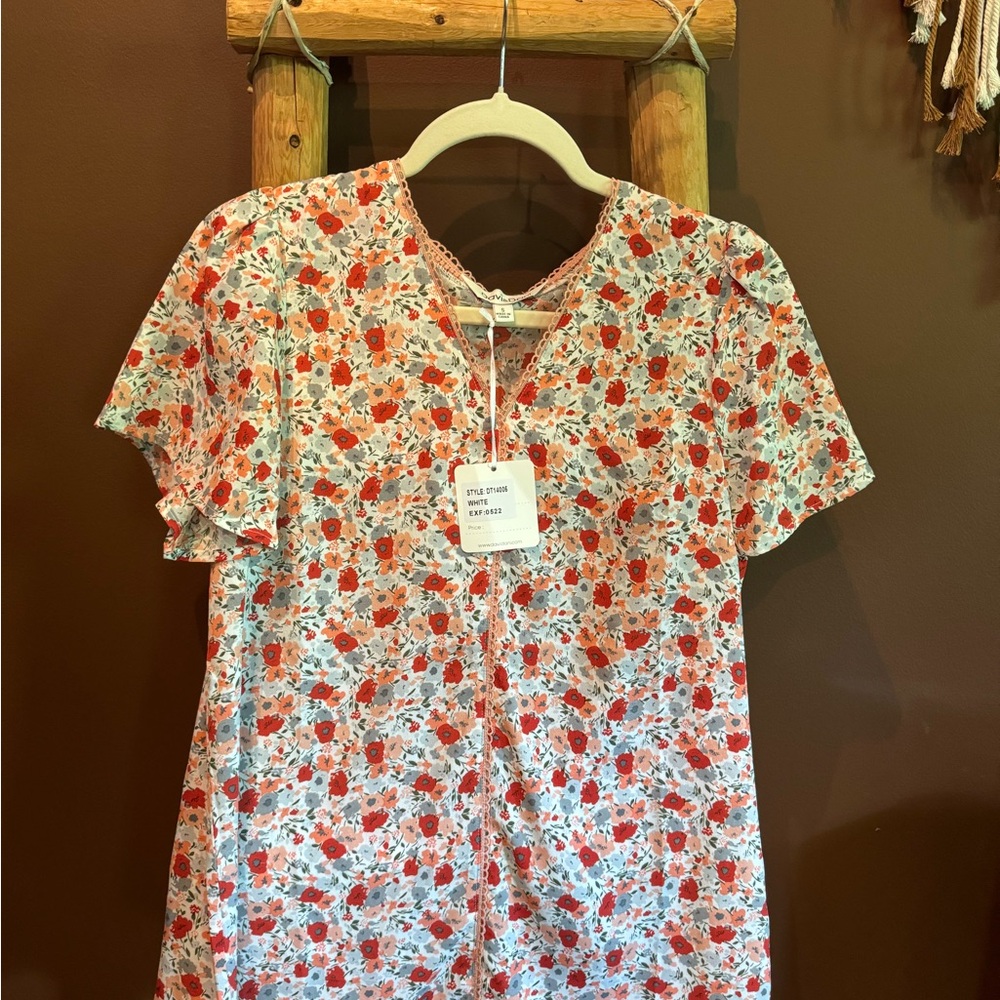 Floral Short Sleeve Blouse NWT